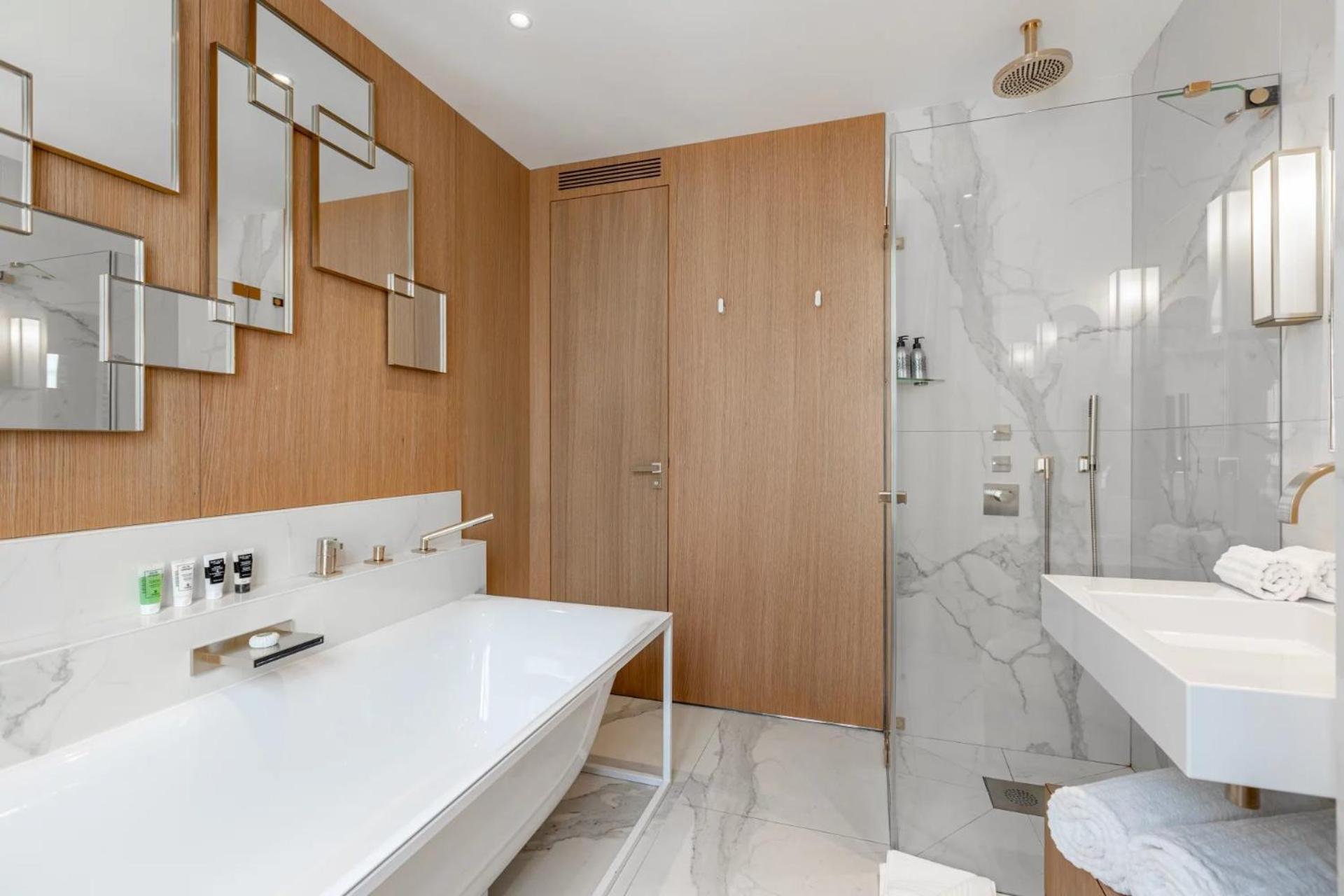 Holiday home Maison Labruyere - Serviced Mansion Saint Germain *